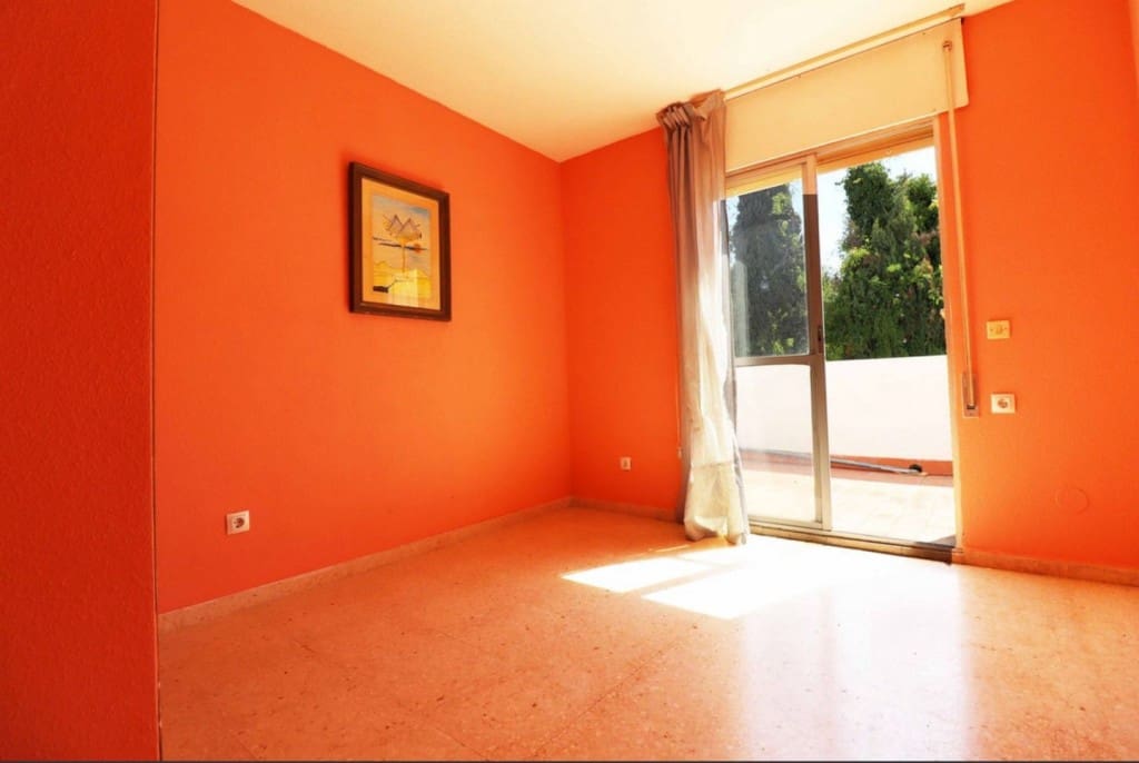 Ático de 3 habitaciones en Elviria en venta con piscina - 425.000 € (Ref: 9465137)