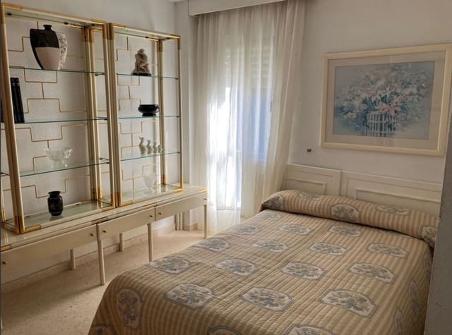 Ático de 3 habitaciones en Elviria, Marbella en venta con piscina - 425.000 € (Ref: 9465137)