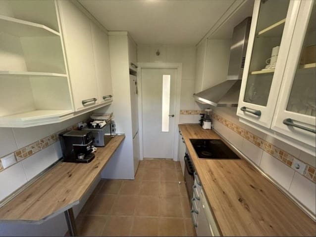 2 sovrum Lägenhet till salu i Marbesa, Marbella med pool garage - 425 000 € (Ref: 9465138)