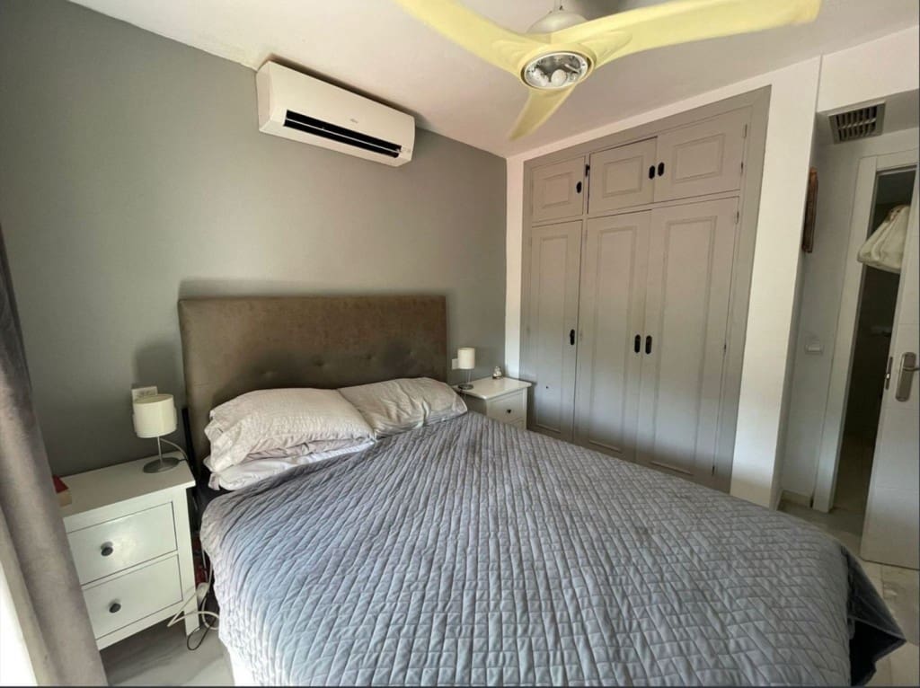 Casa de 4 habitaciones en Calahonda en venta con piscina garaje - 425.000 € (Ref: 9468083)