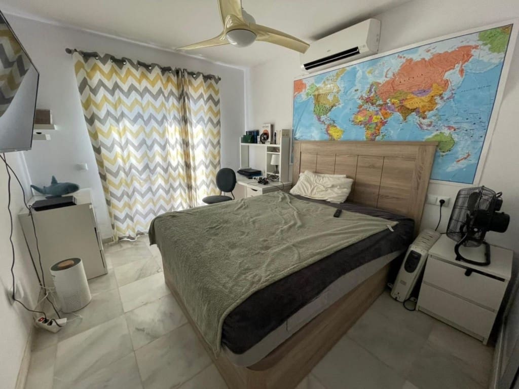 Casa de 4 habitaciones en Calahonda en venta con piscina garaje - 425.000 € (Ref: 9468083)