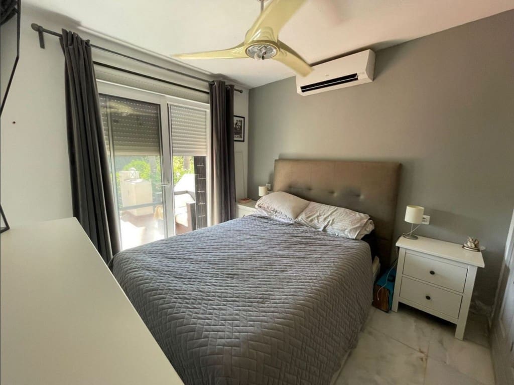 Casa de 4 habitaciones en Calahonda en venta con piscina garaje - 425.000 € (Ref: 9468083)