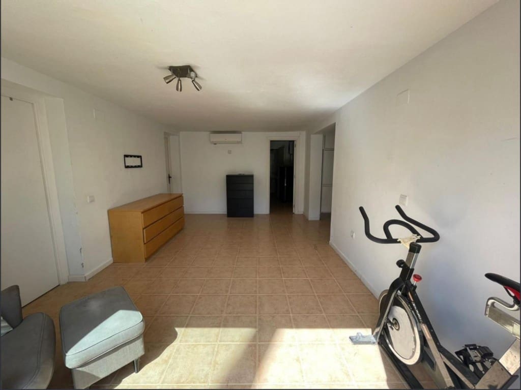 Casa de 4 habitaciones en Calahonda en venta con piscina garaje - 425.000 € (Ref: 9468083)