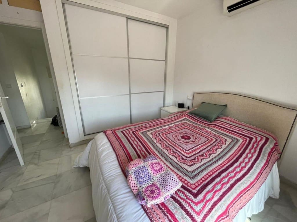 Casa de 4 habitaciones en Calahonda en venta con piscina garaje - 425.000 € (Ref: 9468083)