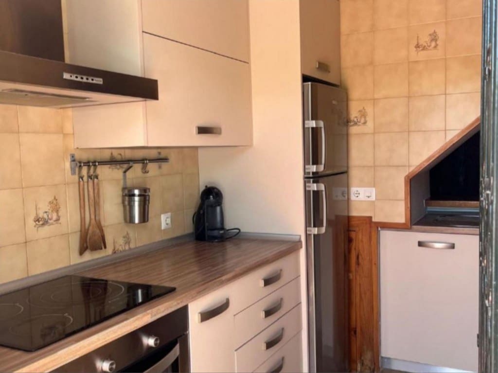 4 sypialnia Dom na sprzedaż w Calahonda z basenem - 419 000 € (Ref: 9468084)