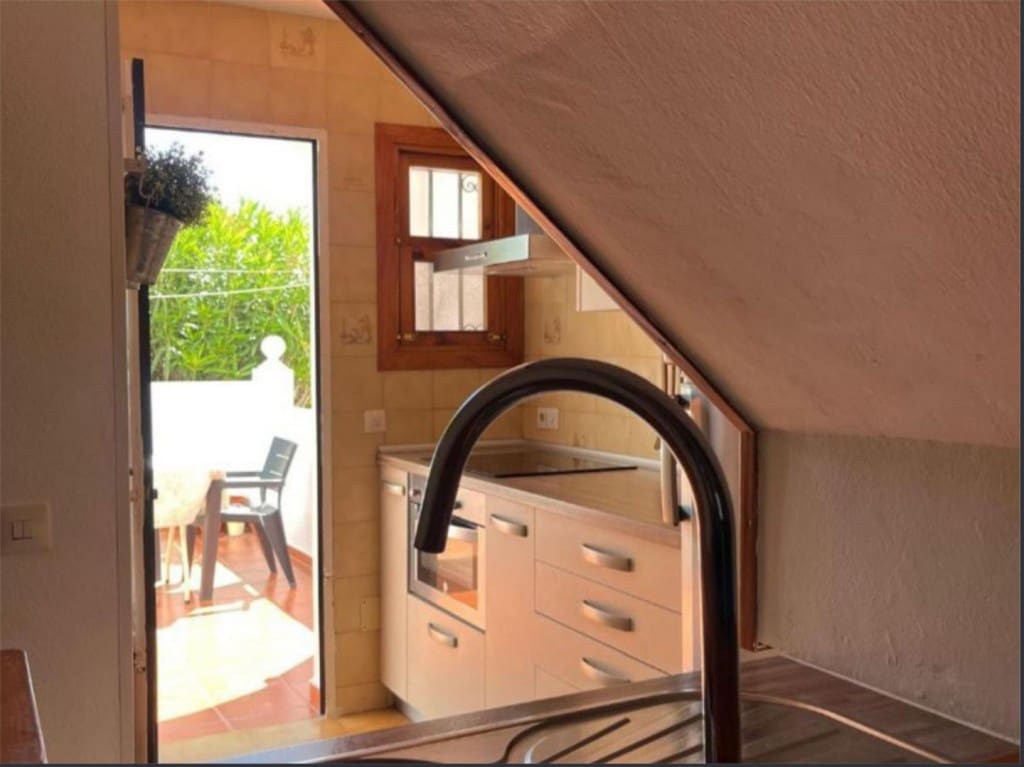 4 sypialnia Dom na sprzedaż w Calahonda z basenem - 419 000 € (Ref: 9468084)