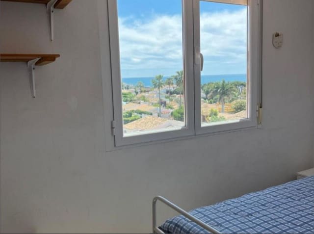 4 sypialnia Dom na sprzedaż w Calahonda, Mijas z basenem - 419 000 € (Ref: 9468084)