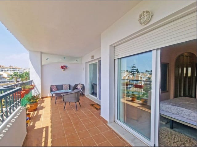 2 bedroom Apartment for sale in Calahonda, Mijas with pool garage - € 349,950 (Ref: 9468086)