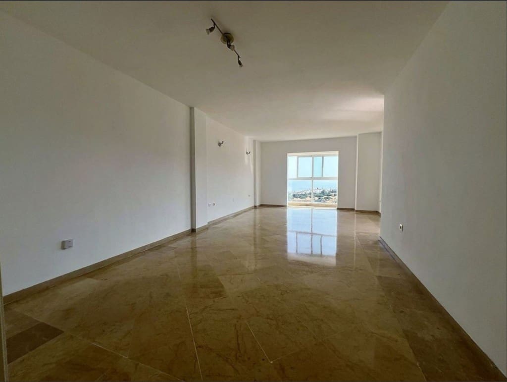 2 sypialnia Apartament na sprzedaż w Calahonda z basenem garażem - 349 000 € (Ref: 9468087)