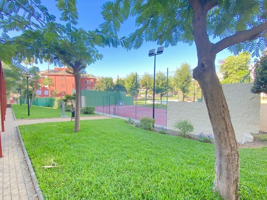 Apartamento de 3 habitaciones en La Cala Hills en venta con piscina garaje - 375.000 € (Ref: 9501814)