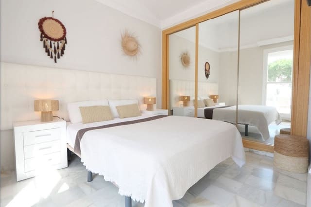 2 soverom Hus til salgs i Cabopino, Marbella med svømmebasseng - € 319 000 (Ref: 9511962)