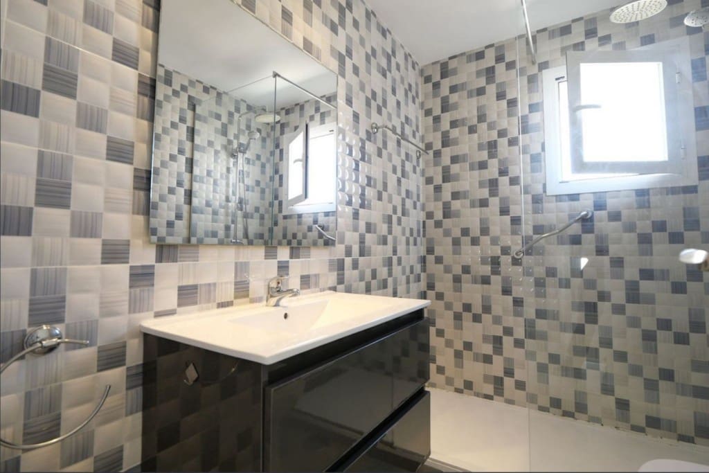 2 soverom Hus til salgs i Cabopino med svømmebasseng - € 319 000 (Ref: 9511962)