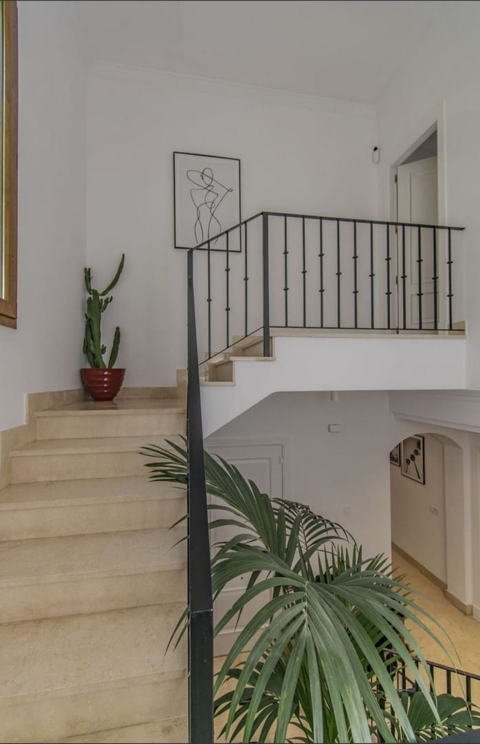 5 camera da letto Villa in vendita in Marbella con piscina garage - 1.995.000 € (Rif: 9518403)