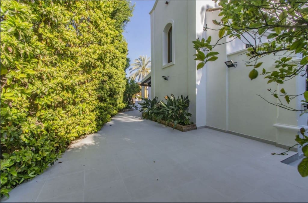 5 camera da letto Villa in vendita in Marbella con piscina garage - 1.995.000 € (Rif: 9518403)