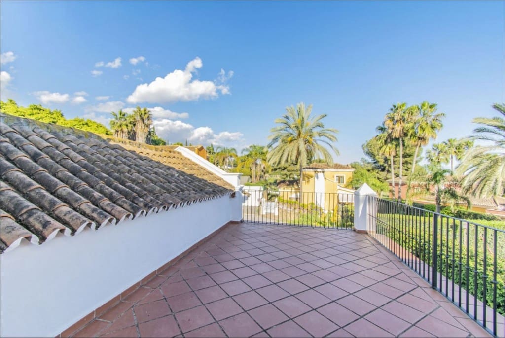 5 camera da letto Villa in vendita in Marbella con piscina garage - 1.995.000 € (Rif: 9518403)