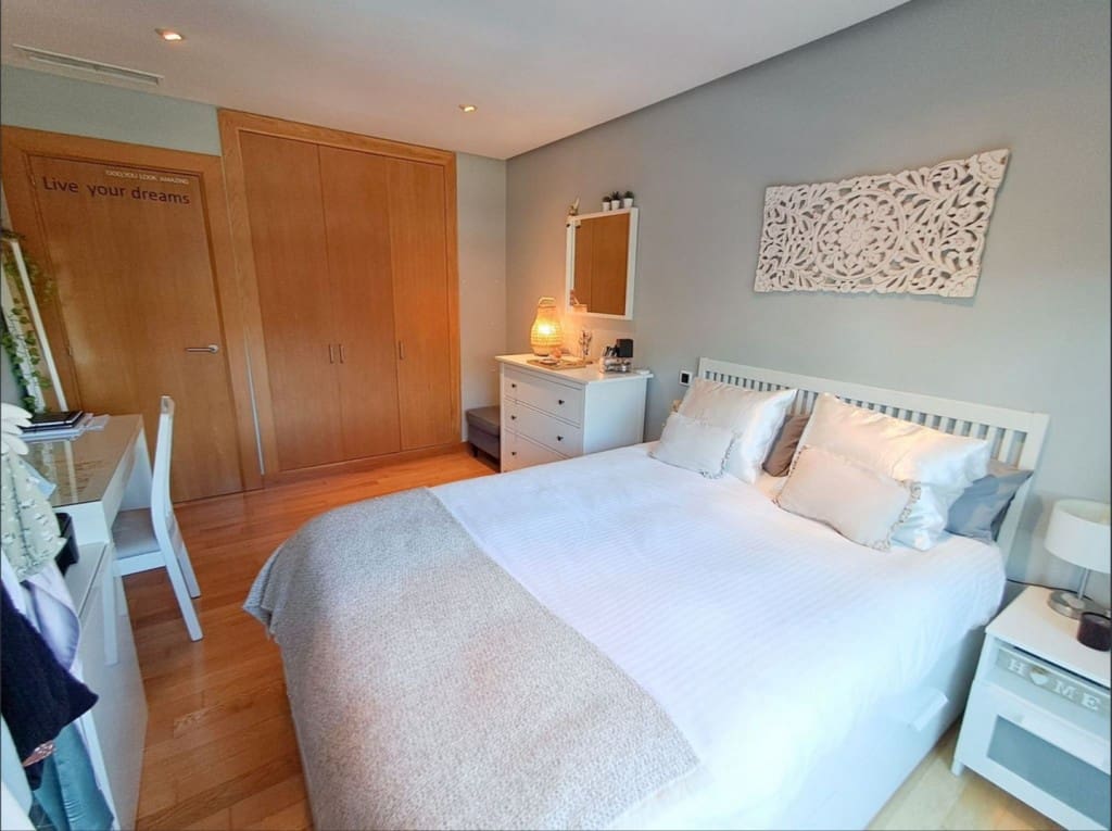 3 soveværelse Byhus til salg i Marbella med swimmingpool garage - € 785.000 (Ref: 9518405)