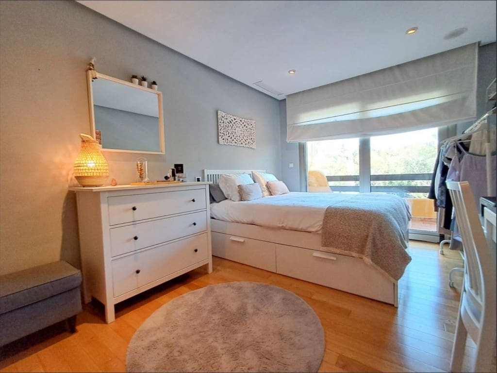 3 soveværelse Byhus til salg i Marbella med swimmingpool garage - € 785.000 (Ref: 9518405)