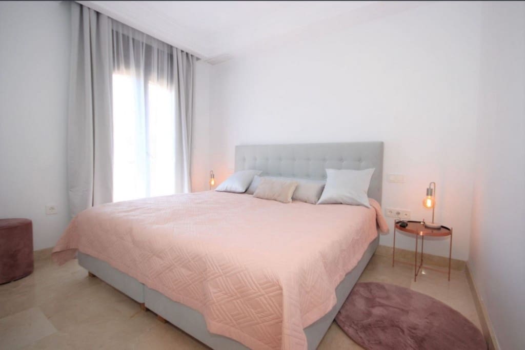 2 bedroom Townhouse for sale in Los Monteros with pool garage - € 1,150,000 (Ref: 9518406)