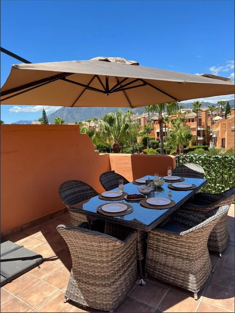 2 bedroom Townhouse for sale in Los Monteros with pool garage - € 1,150,000 (Ref: 9518406)