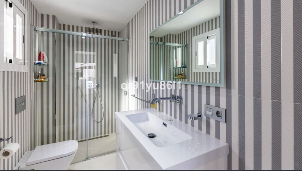 3 bedroom Townhouse for sale in Los Monteros with pool garage - € 1,200,000 (Ref: 9518408)