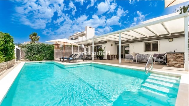 3 bedroom Villa for sale in Las Chapas, Marbella with pool garage - € 1,749,000 (Ref: 9518409)