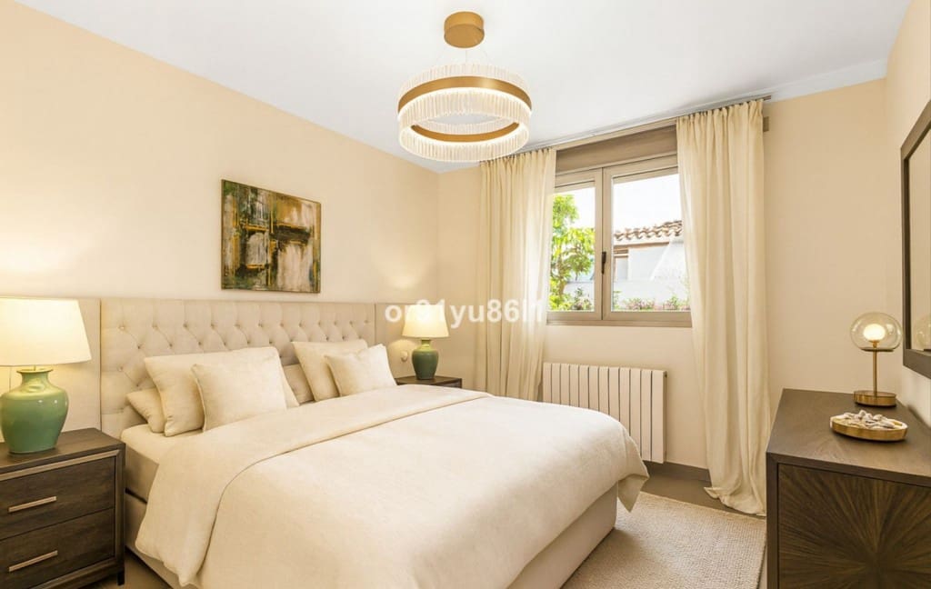 3 bedroom Villa for sale in Las Chapas with pool garage - € 1,749,000 (Ref: 9518409)