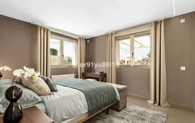 3 bedroom Villa for sale in Las Chapas, Marbella with pool garage - € 1,749,000 (Ref: 9518409)