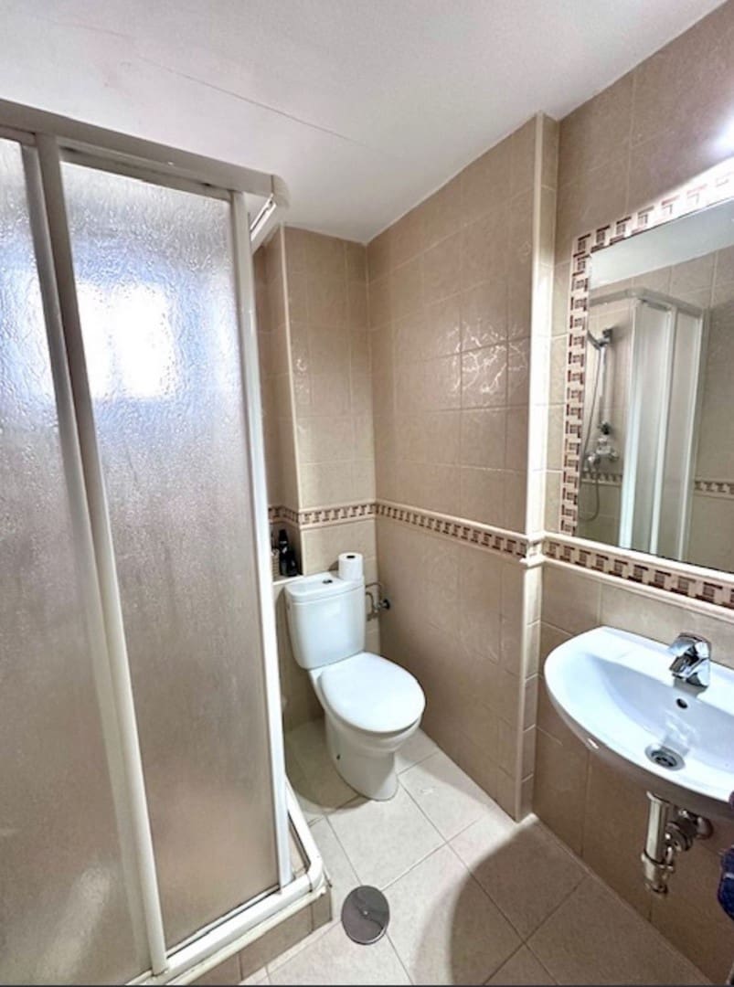 3 soverom Leilighet til salgs i Nueva Andalucia med svømmebasseng garasje - € 320 000 (Ref: 9526060)