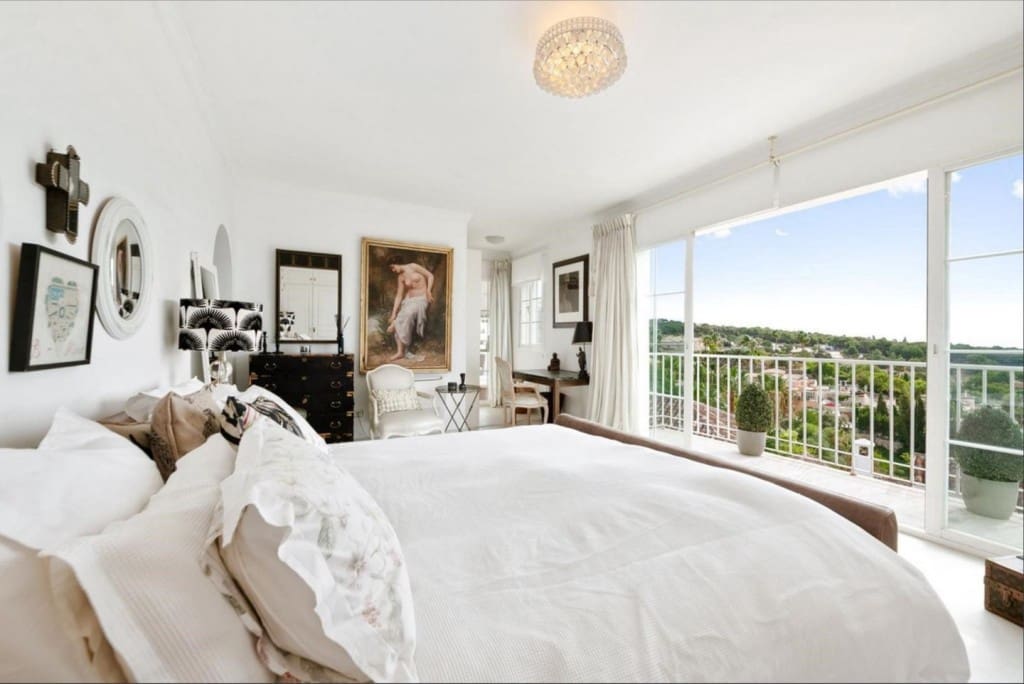 4 quarto Moradia Geminada para venda em Marbella com piscina garagem - 2 195 000 € (Ref: 9526061)