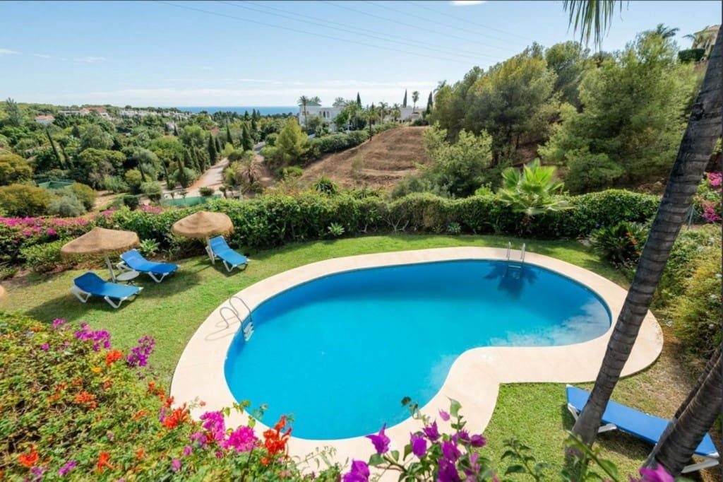 4 quarto Moradia Geminada para venda em Marbella com piscina garagem - 2 195 000 € (Ref: 9526061)