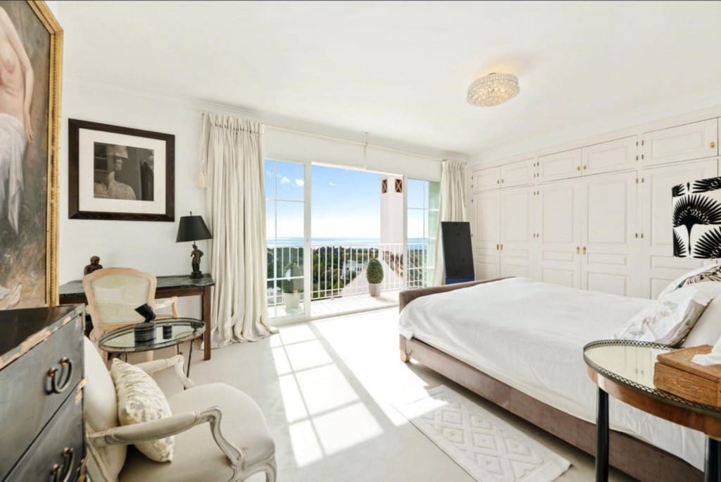 4 quarto Moradia Geminada para venda em Marbella com piscina garagem - 2 195 000 € (Ref: 9526061)