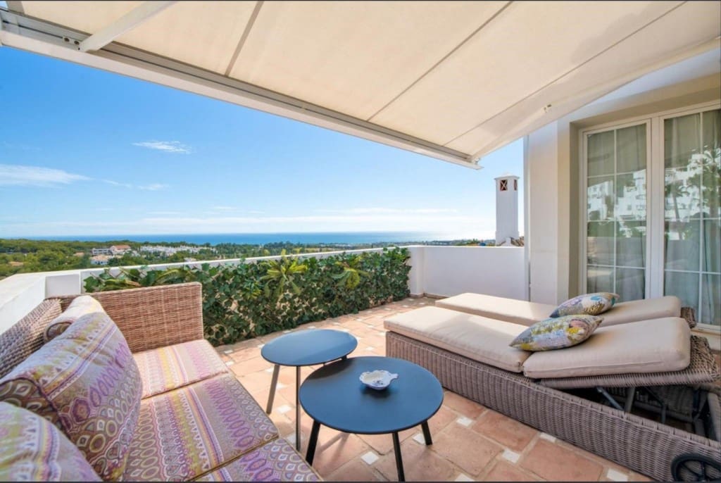 4 quarto Moradia Geminada para venda em Marbella com piscina garagem - 2 195 000 € (Ref: 9526061)