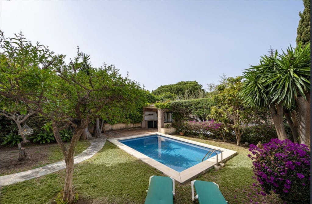 4 camera da letto Villa in vendita in Marbella con piscina garage - 2.050.000 € (Rif: 9526062)