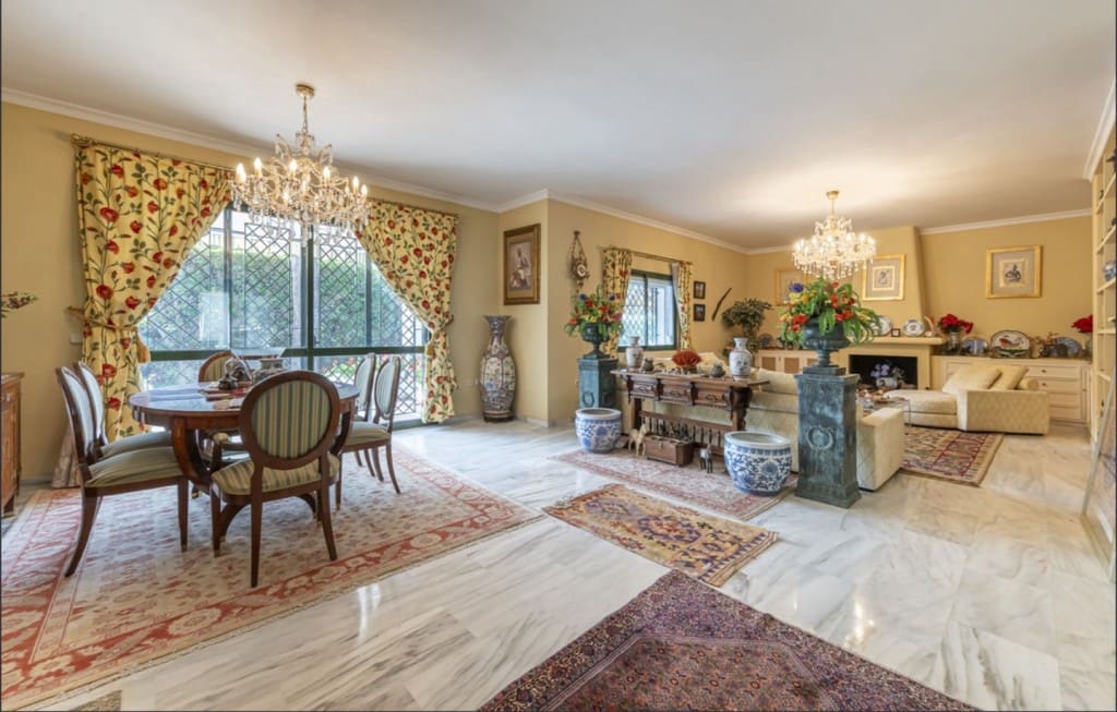 4 camera da letto Villa in vendita in Marbella con piscina garage - 2.050.000 € (Rif: 9526062)