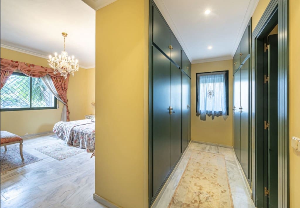 4 camera da letto Villa in vendita in Marbella con piscina garage - 2.050.000 € (Rif: 9526062)