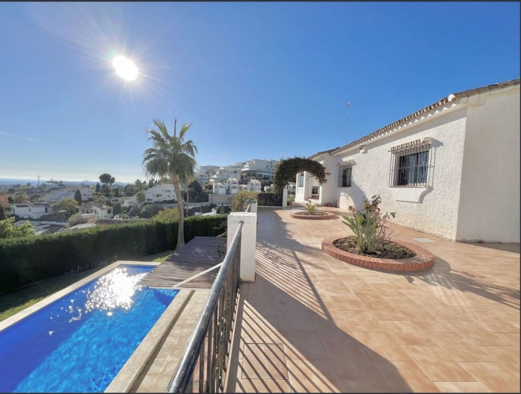 4 soverom Villa til salgs i La Capellania med svømmebasseng - € 990 000 (Ref: 9535493)