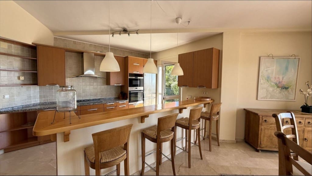 Villa til salg i Benalmadena med swimmingpool garage - € 1.800.000 (Ref: 9542981)