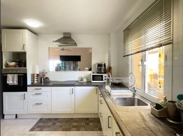 4 soverom Hus til salgs i Benalmádena med svømmebasseng garasje - € 525 000 (Ref: 9542983)