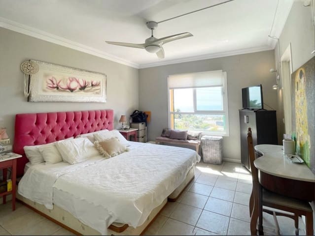 4 soverom Hus til salgs i Benalmádena med svømmebasseng garasje - € 525 000 (Ref: 9542983)