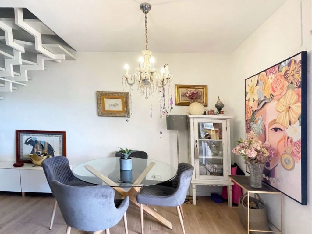 Casa de 4 habitaciones en Benalmádena en venta con piscina garaje - 525.000 € (Ref: 9542983)