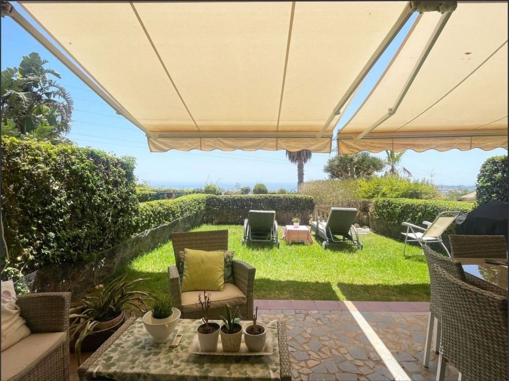 Casa de 4 habitaciones en Benalmádena en venta con piscina garaje - 525.000 € (Ref: 9542983)