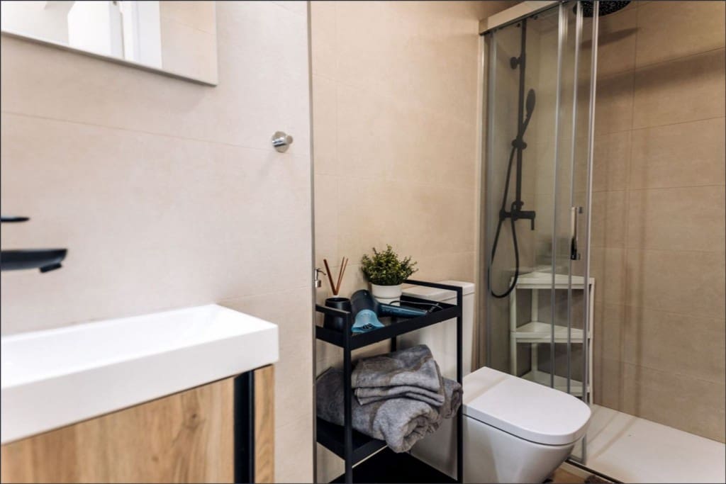 3 sovrum Hus till salu i El Paraiso med pool garage - 560 000 € (Ref: 9547511)