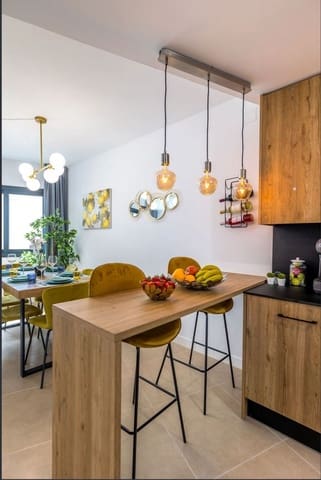 3 sovrum Hus till salu i El Paraiso, Estepona med pool garage - 560 000 € (Ref: 9547511)