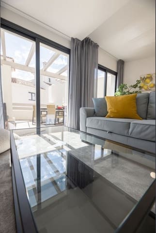 3 sovrum Hus till salu i El Paraiso, Estepona med pool garage - 560 000 € (Ref: 9547511)