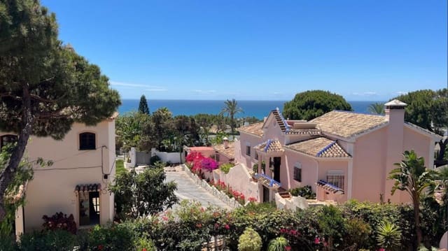 4 bedroom Villa for sale in Marbesa, Marbella with pool garage - € 1,290,000 (Ref: 9550565)