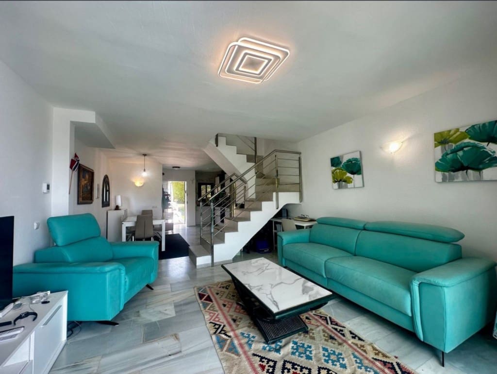 4 camera da letto Villetta Bifamiliare in vendita in Calahonda con piscina - 749.000 € (Rif: 9560860)