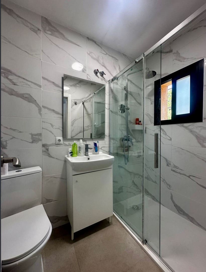 4 camera da letto Villetta Bifamiliare in vendita in Calahonda con piscina - 749.000 € (Rif: 9560860)