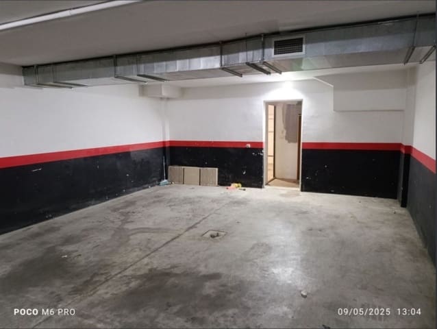 4 soveværelse Semi-Rækkehus til salg i Calahonda, Mijas med swimmingpool - € 489.000 (Ref: 9560861)