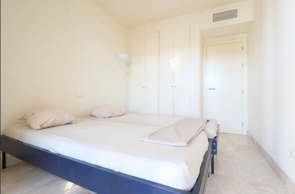3 camera da letto Villetta Bifamiliare in vendita in Marbella con piscina - 549.999 € (Rif: 9564269)
