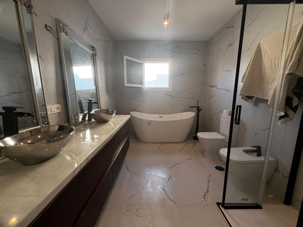 5 chambre Villa/Maison à vendre à Mijas Costa avec piscine garage - 1 700 000 € (Ref: 9570460)